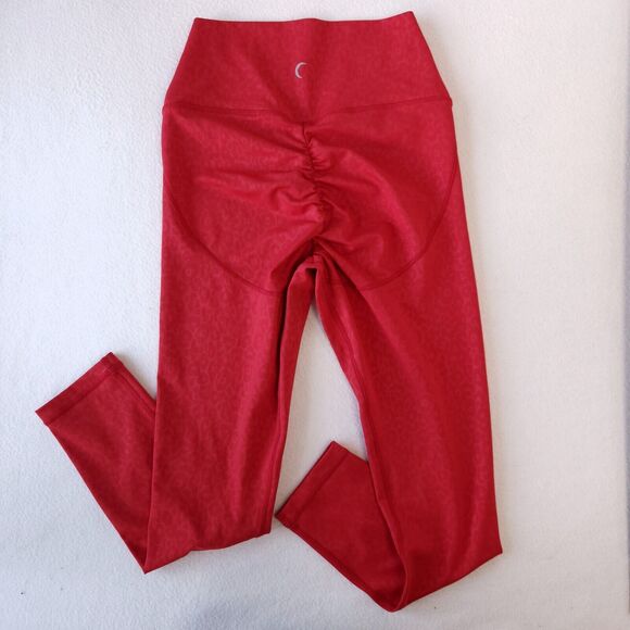 Zyia Light n Tight Low-Rise Red Animal Print Leggings Size 6-8 Sculpting Fit - Picture 2 of 6